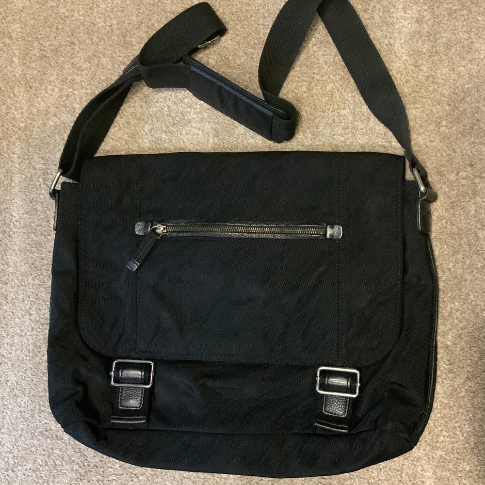 Banana Republic Messenger Bag - Black
